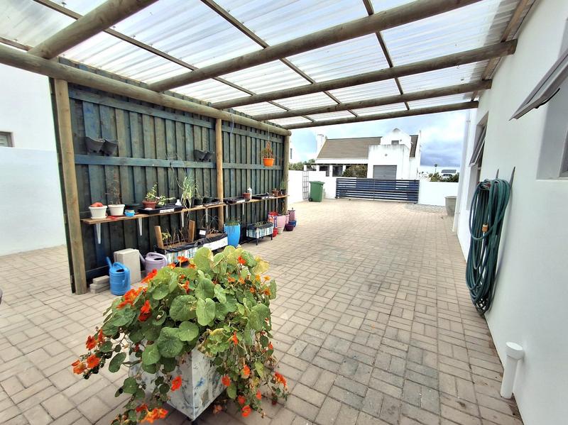2 Bedroom Property for Sale in Golden Mile Western Cape